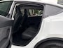 Tesla Model Y Y Long Range RWD 75 kWh SOH 97% |26.000KM! | AFNEEMBARE TREKHAAK| RESTERENDE ALGEMENE FABRIEKSGARANTIE TESLA T/M 02-2029 OF 80.000KM| ACCU + AANDRIJFLIJN T/M 02-2033/ 192.000KM| RIJKLAAR GELEVERD