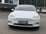 Tesla Model Y Y Long Range RWD 75 kWh SOH 97% |26.000KM! | AFNEEMBARE TREKHAAK| RESTERENDE ALGEMENE FABRIEKSGARANTIE TESLA T/M 02-2029 OF 80.000KM| ACCU + AANDRIJFLIJN T/M 02-2033/ 192.000KM| RIJKLAAR GELEVERD