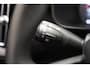 Volvo XC40 2.0 T4 AWD [ LED Navigatie Stoelverwarming ]