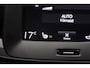 Volvo XC40 2.0 T4 AWD [ LED Navigatie Stoelverwarming ]