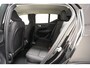 Volvo XC40 2.0 T4 AWD [ LED Navigatie Stoelverwarming ]