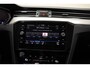 Volkswagen Passat VARIANT 1.5 TSI 150pk Business Aut. [ LED Virtual Adapt.cruise ]