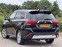 Mitsubishi Outlander 2.4 PHEV Intense Plus - Black Pearl - Schuif/kantel dak - Leder