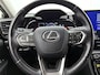 Lexus NX 450h+ AWD Luxury Line | BTW voertuig | Blind Spot monitor | Stoel+stuurwielverwarming | Cruise control Adaptive | Parkeersensoren Voor+achter | Elektrische achterklep | Draadloze telefoonlader | Apple CarPlay/Andr