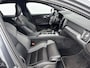 Volvo V60 B4 R-Design | 18" | Trekhaak | Elektr. verst. best. Stoel | Adaptieve Cruise | BLIS | Keyless | Elektr. Achterklep
