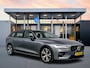 Volvo V60 B4 R-Design | 18" | Trekhaak | Elektr. verst. best. Stoel | Adaptieve Cruise | BLIS | Keyless | Elektr. Achterklep