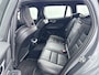 Volvo V60 B4 R-Design | 18" | Trekhaak | Elektr. verst. best. Stoel | Adaptieve Cruise | BLIS | Keyless | Elektr. Achterklep