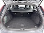 Volvo V60 B4 R-Design | 18" | Trekhaak | Elektr. verst. best. Stoel | Adaptieve Cruise | BLIS | Keyless | Elektr. Achterklep