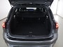 Ford Focus 1.0 EcoBoost Hybrid ST Line X | Panoramadak | Winterpakket | Parkeercamera | Climate Control | Cruise Control | Navigatie |