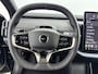 Volvo EX30 P5 Extended Range Core 69kWh | 18" | Stoel/Stuurverwarming | Warmtepomp | Getint Glas | Adaptieve Cruise | BLIS | Parkeercamera | Parkeerverwarming