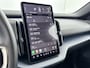 Volvo EX30 P5 Extended Range Core 69kWh | 18" | Stoel/Stuurverwarming | Warmtepomp | Getint Glas | Adaptieve Cruise | BLIS | Parkeercamera | Parkeerverwarming