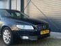 Volvo V70 2.0 T4 Dynamic Edition, Stoel/Stuur verwarming, Afn Trekhaak, Standkachel, Dodehoek, Nieuwe distributieriem