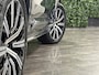 Volvo XC90 T8 AWD Recharge Inscription | 360° Camera | Head-Up Display | Adaptieve Cruise Control | Stoel en Stuurwielverwarming | Full LED Meesturende koplampen | Pilot Assist | BLIS Dode Hoek Detectie | Schuifdak | Elektrische voorstoelen geheugen | Lederen bekleding | Zitting verlenging voorstoelen | 20 Inch | Keyless Drive | Parkeersensoren voor+achter | Privacy Glass | Elektrisch bedienbare achterklep | 7-Persoons | 4-Zone Climate Control | Verlichte instaplijsten | DAB Radio | Apple Carplay/Android Auto | Volvo On Call met mobiele App functie | Denim Blue Metallic |