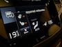 Volvo XC90 T8 AWD Recharge Inscription | 360° Camera | Head-Up Display | Adaptieve Cruise Control | Stoel en Stuurwielverwarming | Full LED Meesturende koplampen | Pilot Assist | BLIS Dode Hoek Detectie | Schuifdak | Elektrische voorstoelen geheugen | Lederen bekleding | Zitting verlenging voorstoelen | 20 Inch | Keyless Drive | Parkeersensoren voor+achter | Privacy Glass | Elektrisch bedienbare achterklep | 7-Persoons | 4-Zone Climate Control | Verlichte instaplijsten | DAB Radio | Apple Carplay/Android Auto | Volvo On Call met mobiele App functie | Denim Blue Metallic |
