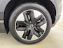 Volvo EX30 P5 Extended Range Core 69kWh | 18" | Stoel/Stuurverwarming | Warmtepomp | Getint Glas | Adaptieve Cruise | BLIS | Parkeercamera | Parkeerverwarming