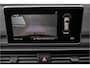 Audi A4 Avant 40 TFSI Sport S Line Pano Camera Stoelmassage 19"