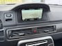 Volvo XC70 2.0 T5 FWD Summum | Trekhaak | Schuifdak | Parkeersensoren | BLIS | Cruise Control Adaptief | Lederen Bekleding | Bi-Xenon | Stoelverwarming | Elektrische Achterklep