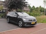 Volkswagen ID.4 Family 77 kWh | Panoramadak | Trekhaak | Sfeerverlichting | Camera | Apple Carplay |