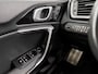Kia Xceed 1.6 GDi PHEV DynamicPlusLine 141Pk Automaat (APPLE CARPLAY, LEDER, CAMERA, TREKHAAK, ADAPTIVE CRUISE CONTROL, STUURVERWARMING, STOELVERKOELING/VERWARMING, ELEKTRISCHE STOELEN, LEDER DASHBOARD, KEYLESS ENTRY, NIEUWSTAAT)