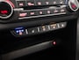 Kia Xceed 1.6 GDi PHEV DynamicPlusLine 141Pk Automaat (APPLE CARPLAY, LEDER, CAMERA, TREKHAAK, ADAPTIVE CRUISE CONTROL, STUURVERWARMING, STOELVERKOELING/VERWARMING, ELEKTRISCHE STOELEN, LEDER DASHBOARD, KEYLESS ENTRY, NIEUWSTAAT)