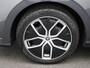 MG MG4 64 kWh Luxury | Navi | Camera | Led Koplampen | Apple Carplay | Keyless Entry & Go |