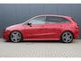 Mercedes-Benz B-klasse 200 Business Solution AMG | Incl. 12 Maanden garantie | Stoelverwarming | Elektrische trekhaak | Cruise control | Climate control | Parkeersensoren | Parkeercamera | Navigatie |