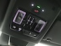 Volkswagen Tiguan 1.5 eHybrid R-Line Edition 272PK DSG Panoramadak, Trekhaak, 20" LM Velgen, Black Style, 360gr. Camera, Head-Up Display, Navi via Apple Carplay/Android Auto