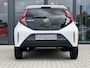 Toyota Aygo X 1.0 VVT-i Automaat | Cam. | Carplay | Clima | LMV | NL Auto | 1e Eig. |