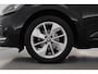Renault Clio Estate 1.2 TCe Limited 120 pk | Trekhaak | Cruise Control | Bluetooth | Airco | PDC+A | DAB | Navi