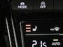 Volkswagen T-Roc Cabrio 1.5 TSI R-Line 150 PK| Dealeronderhouden | Leder Interieur | Trekhaak | Navigatie Pro | Stoelverwarming | Achteruitrijcamera | Climatronic | LED Matrix