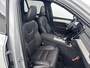 Volvo XC90 T8 Ultra Black Edition Executive | 22" | Gelaagd & Getint Glas | Geintegreerd kinderzitje | Luchtvering | Geventileerd Nappa | Bowers & Wilkins | Stoelmassage | Panoramadak | Head-Up | 360 Camera | Matrix LED
