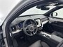 Volvo XC90 T8 Ultra Black Edition Executive | 22" | Gelaagd & Getint Glas | Geintegreerd kinderzitje | Luchtvering | Geventileerd Nappa | Bowers & Wilkins | Stoelmassage | Panoramadak | Head-Up | 360 Camera | Matrix LED
