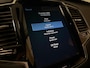 Volvo XC90 T8 AWD Recharge R-Design | Luchtvering | Trekhaak | 360 Camera | Harman Kardon | Adaptieve Cruise Control | Stoelverwarming voor+achter | Stuurwielverwarming | Standkachel met Volvo On Call App | 20 Inch | Full LED Meesturende koplampen | Pilot Assist | BLIS Dode Hoek Detectie | Elektrische voorstoelen geheugen | Lederen bekleding | Zitting verlenging voorstoelen | Keyless Drive | Parkeersensoren voor+achter | Privacy Glass | Elektrisch bedienbare achterklep | 7-Persoons | 4-Zone Climate Control | DAB Radio | Apple Carplay/Android Auto | Volvo On Call met mobiele App functie | Savile Grey Metallic |