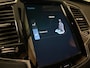 Volvo XC90 T8 AWD Recharge R-Design | Luchtvering | Trekhaak | 360 Camera | Harman Kardon | Adaptieve Cruise Control | Stoelverwarming voor+achter | Stuurwielverwarming | Standkachel met Volvo On Call App | 20 Inch | Full LED Meesturende koplampen | Pilot Assist | BLIS Dode Hoek Detectie | Elektrische voorstoelen geheugen | Lederen bekleding | Zitting verlenging voorstoelen | Keyless Drive | Parkeersensoren voor+achter | Privacy Glass | Elektrisch bedienbare achterklep | 7-Persoons | 4-Zone Climate Control | DAB Radio | Apple Carplay/Android Auto | Volvo On Call met mobiele App functie | Savile Grey Metallic |