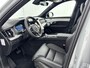 Volvo XC90 T8 Ultra Black Edition Executive | 22" | Gelaagd & Getint Glas | Geintegreerd kinderzitje | Luchtvering | Geventileerd Nappa | Bowers & Wilkins | Stoelmassage | Panoramadak | Head-Up | 360 Camera | Matrix LED