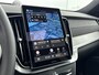 Volvo XC90 T8 Ultra Black Edition Executive | 22" | Gelaagd & Getint Glas | Geintegreerd kinderzitje | Luchtvering | Geventileerd Nappa | Bowers & Wilkins | Stoelmassage | Panoramadak | Head-Up | 360 Camera | Matrix LED