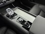Volvo XC90 T8 Ultra Black Edition Executive | 22" | Gelaagd & Getint Glas | Geintegreerd kinderzitje | Luchtvering | Geventileerd Nappa | Bowers & Wilkins | Stoelmassage | Panoramadak | Head-Up | 360 Camera | Matrix LED