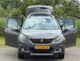 Peugeot 2008 1.2 PureTech Allure 110pk Automaat - Gris Platinium - Panorama/Cruise/Clima