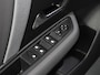 Citroën C4 1.2 Hybrid 145PK Collection | 1ste eigenaar | AppleCarPlay/AndroidAuto | Navigatie | Cruise Control | Keyless | Stoel/Voorruitverwarming | FULL LED | Camera | Isofix | Privacy Glass | Two-Tone |
