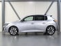 Peugeot 208 1.2 Hybrid 110PK e-DCS6 Allure | 1ste eigenaar | AppleCarplay/AndroidAuto | AUTOMAAT | Parkeersensoren | 360'Camera | FULL LED | Navigatie | Lederen Stuurwiel | Climate Control | Adaptief Cruise Control | 16" LMV | Isofix | Privacy Glass |