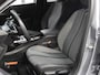 Peugeot 208 1.2 Hybrid 110PK e-DCS6 Allure | 1ste eigenaar | AppleCarplay/AndroidAuto | AUTOMAAT | Parkeersensoren | 360'Camera | FULL LED | Navigatie | Lederen Stuurwiel | Climate Control | Adaptief Cruise Control | 16" LMV | Isofix | Privacy Glass |