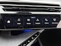 Peugeot E-3008 Allure Avantage 210pk 73 kWh Automaat | Trekhaak | 360 Camera | 3 Fase | Warmtepomp | Navigatie | Climate Control | Adaptieve Cruise Control | Dodehoekdetectie | 19" LMV | Keyless Entry/Start | Apple Carplay/Android Auto |