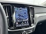 Volvo V60 T6 Recharge Plus Dark | 19" | Trekhaak | Head-Up | Elektr. verst. Stoelen | Harman Kardon | Adaptieve Cruise | BLIS | Stoel/Stuur/Achterbankverwarming | Keyless