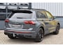 Volkswagen Tiguan 1.5 TSI R-Line 150 Pk HUD Pano IQ Lights Navi Camera Standkachel Trekhaak 20 Inch