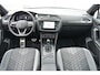 Volkswagen Tiguan 1.5 TSI R-Line 150 Pk HUD Pano IQ Lights Navi Camera Standkachel Trekhaak 20 Inch