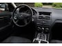 Mercedes-Benz C-klasse 200 K Aut. | Youngtimer | Nieuw Model | 18 Inch | Historie | APK tot 12-05-2027 | Automaat | Climate |