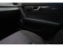 Mercedes-Benz C-klasse 200 K Aut. | Youngtimer | Nieuw Model | 18 Inch | Historie | APK tot 12-05-2027 | Automaat | Climate |