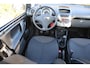Peugeot 107 1.0 Envy 🚗 | Airco ❄️ | 5-deurs | 1e eigenaar 👤 | Zuinig & compleet!