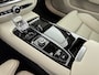 Volvo V60 T6 Recharge Ultra Dark | 19" | Geventileerd Nappa | Stoelmassage | Bowers & Wilkins | Head-Up | 360 Camera | Full LED | Elektr. verst. Stoele