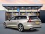 Volvo V60 T6 Recharge Ultra Dark | 19" | Geventileerd Nappa | Stoelmassage | Bowers & Wilkins | Head-Up | 360 Camera | Full LED | Elektr. verst. Stoele